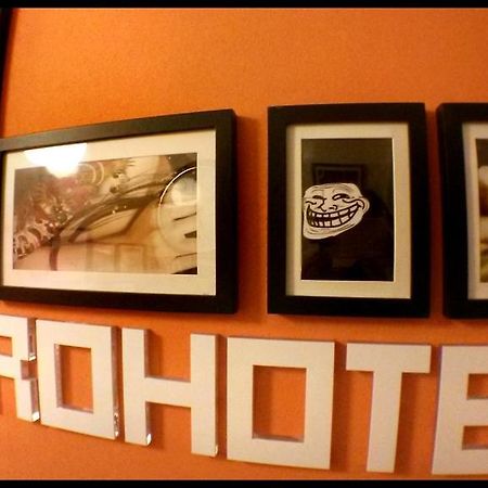 Micro Hotel Hong Kong Ngoại thất bức ảnh